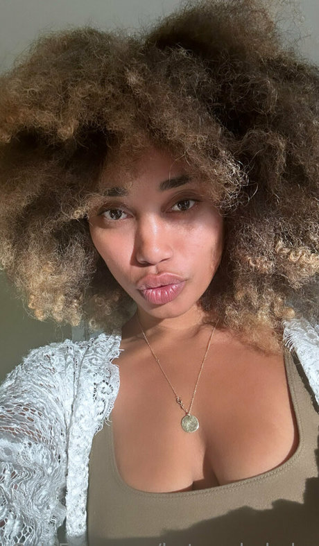 arab pawg onlyfans naked images