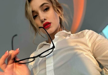 goth onlyfans beautiful archive