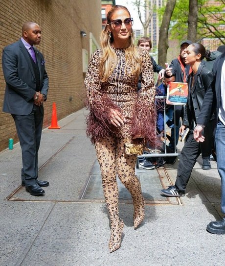 Jennifer Lopez model nice photo