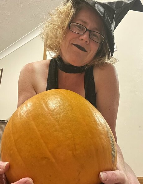 old lady onlyfans free sex pictures