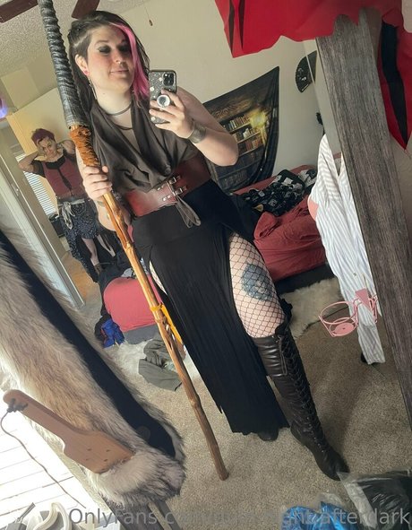 quin night afterdark perfect actress pics