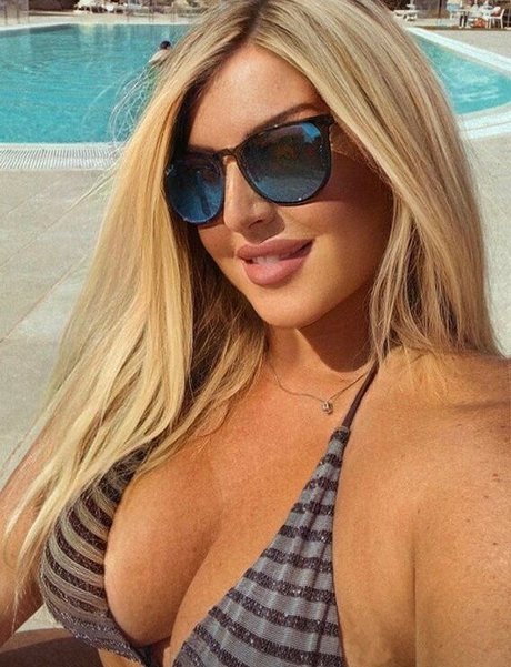 bodybuilder nude onlyfans hot xxx pic