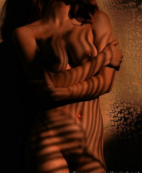 ellariabast model hd images