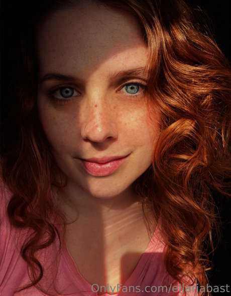 ellariabast pornstar xxx images