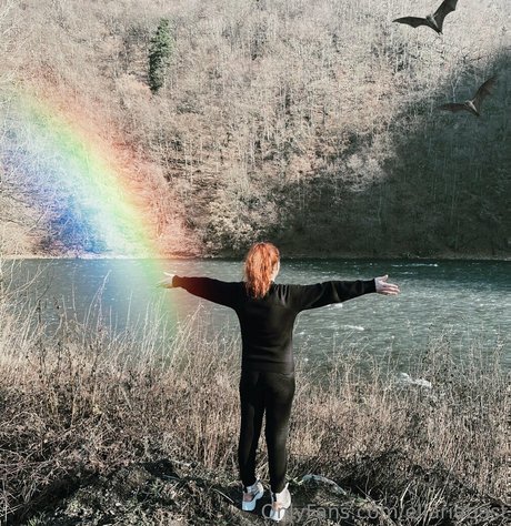 ellariabast pretty actress gallery