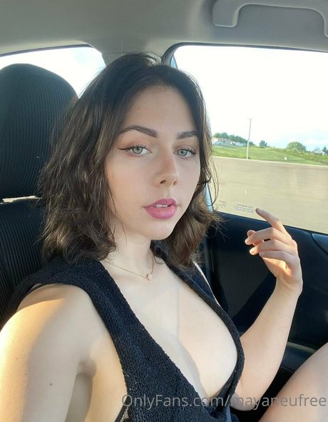 mayaruefree perfect star pictures