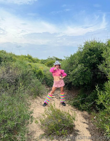 lamamifertil beautiful model archive