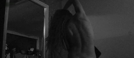 Isild Le Besco model nudes pictures