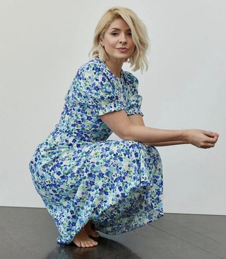 Holly Willoughby model hd galleries