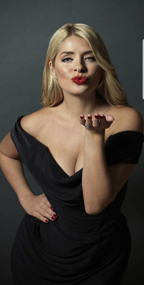 Holly Willoughby art pornstar image