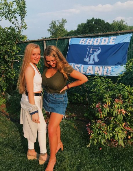 Jackie D hot star pics