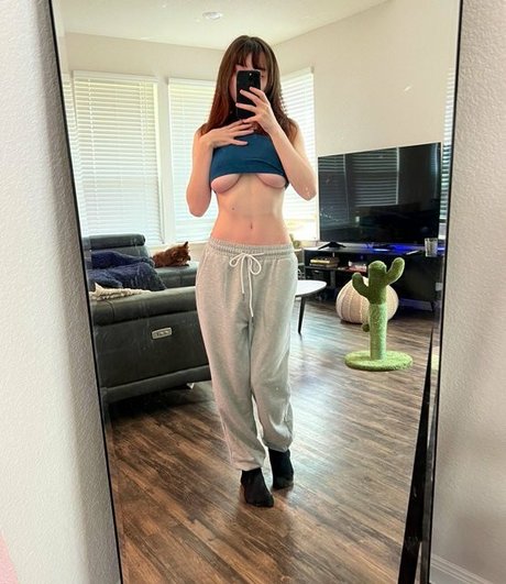 Emiyuh pornstar best picture