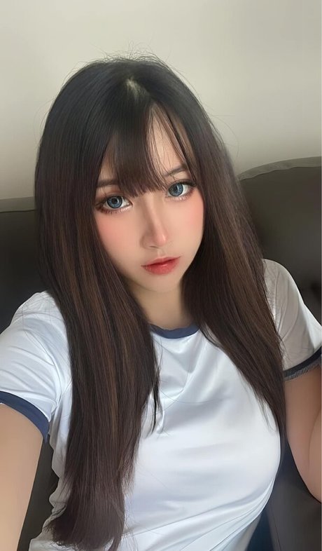 Arisa Cosplay Quick model image