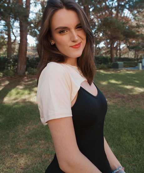 Maggie Roscher sex pornstar archive