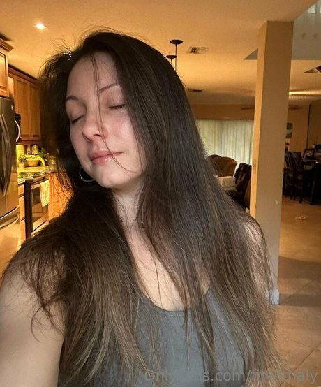 Alexis Rodriguez art actress pictures