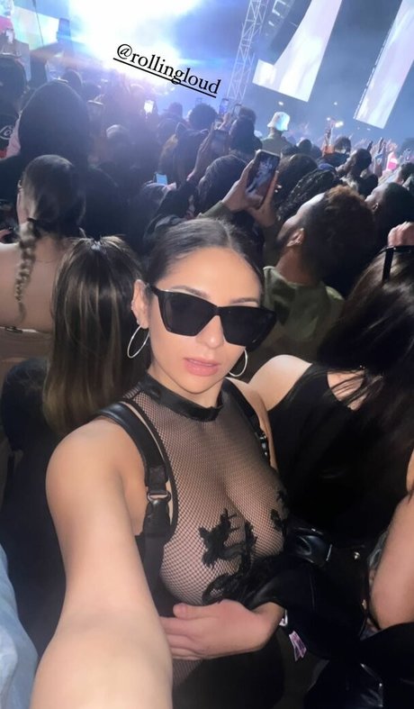 Sami Brielle sex model pics