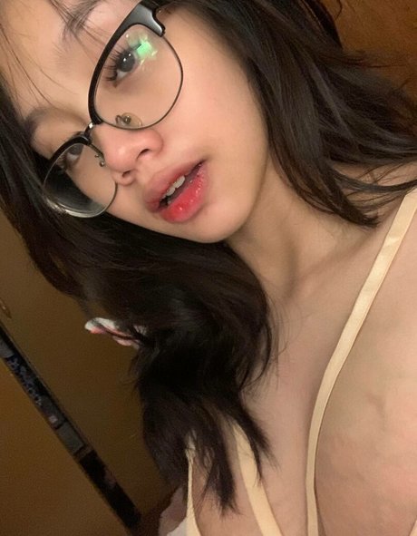 Hilixlie beautiful pornstar img