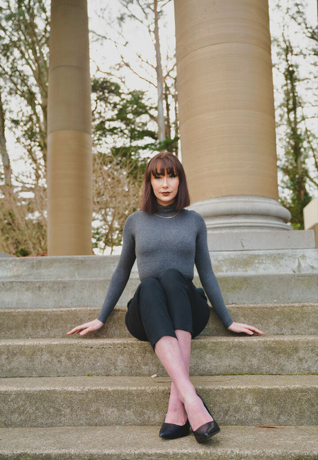 busty mom onlyfans hd picture