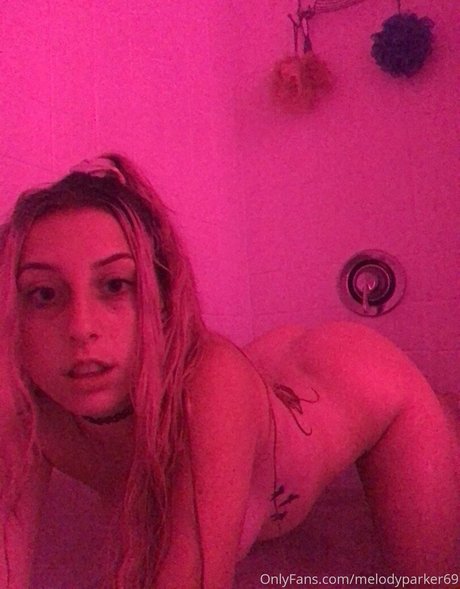 Melody Parker exclusive actress img