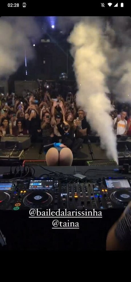 Taina Costa model erotic image