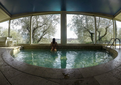 vanessa nunu art actress pics