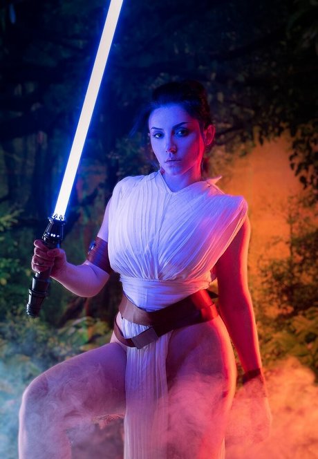 EzySummers Cosplay xxx model archive