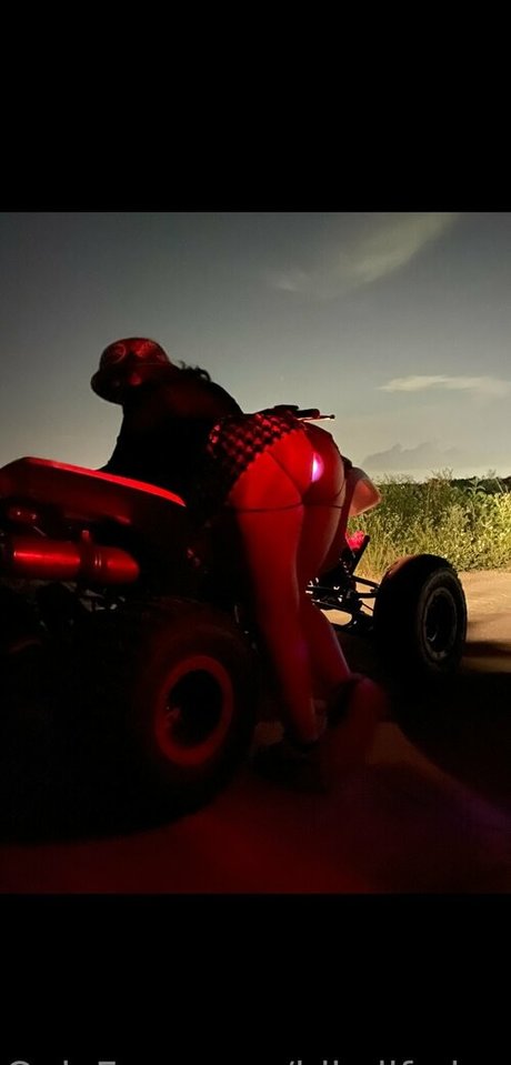 bikelife isa star xxx picture