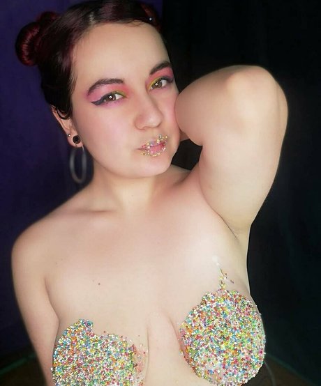 jessicajons49 high quality model image