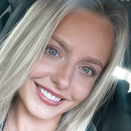 the__healthy blonde free star img