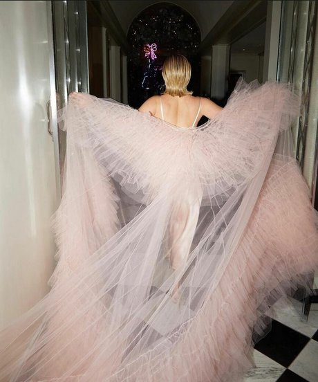 scene onlyfans art nude picture