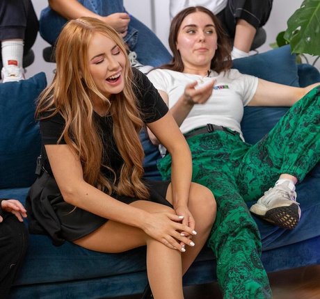 curvy sex onlyfans free nude img