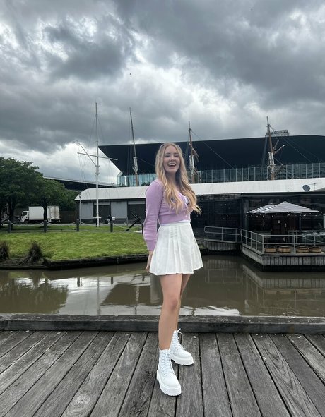 skinny ebony teen onlyfans porno photo