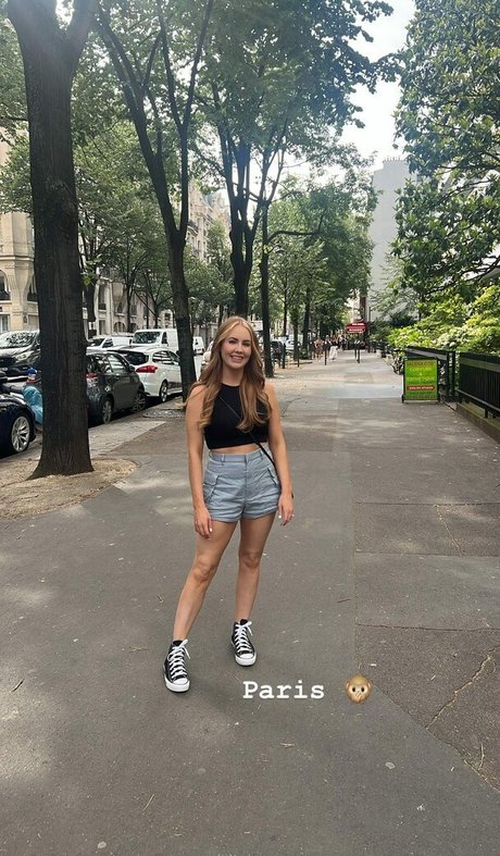 chubby blonde onlyfans pretty pics