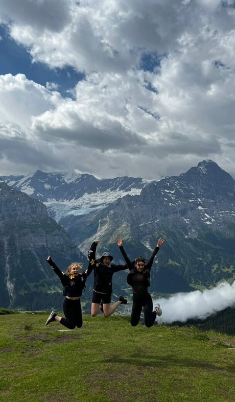 Nalopia best actress pictures