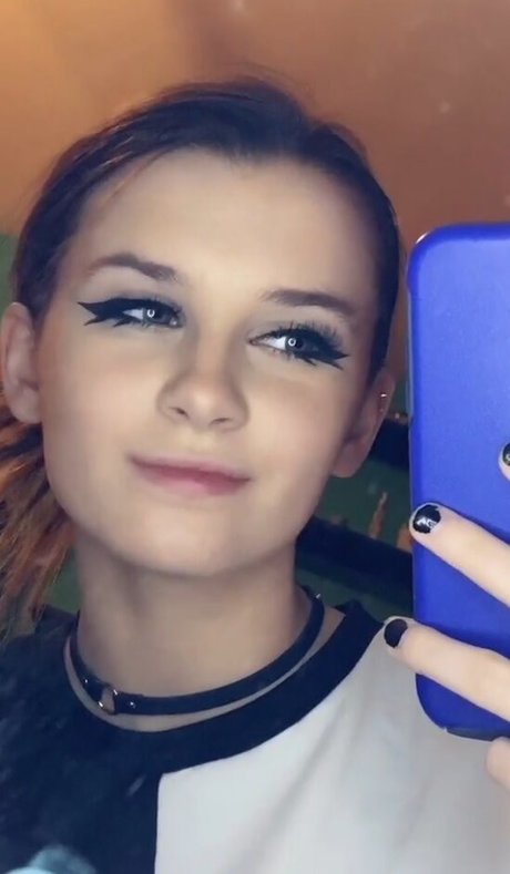 izassassin pornstar sexy galleries