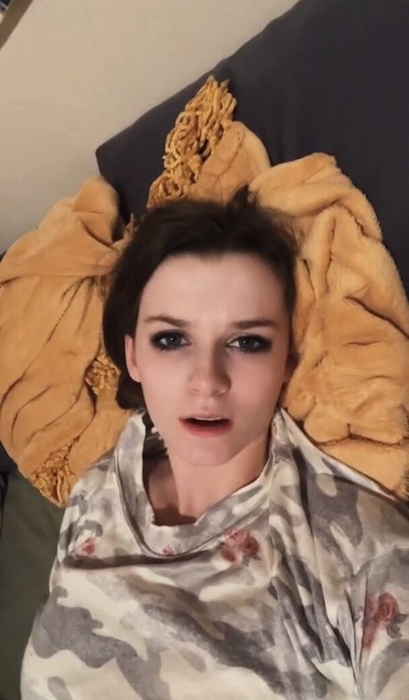 izassassin pornstar pretty photo