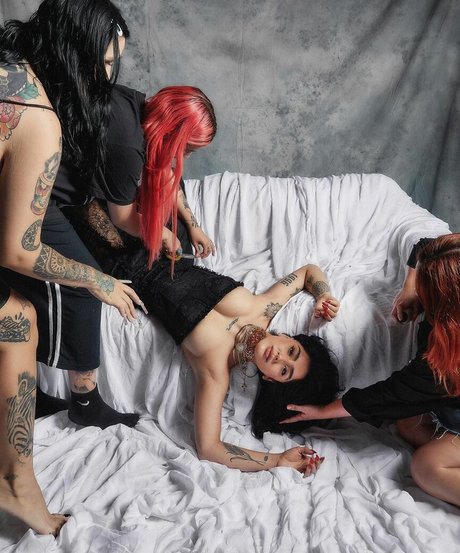 Belenegri nudes star pics