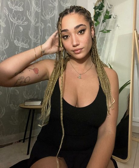 Spicy Honey star xxx images