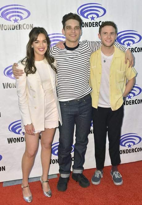 Elizabeth Henstridge pornographic star images