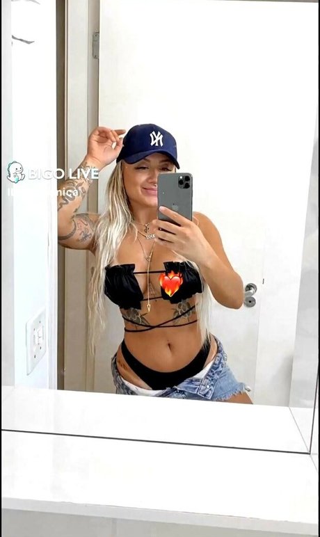 TRImonica xxx pornstar pictures