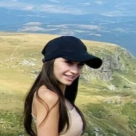 Mass Massage exclusive model photo