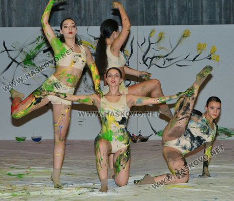 Mass Massage model hd image