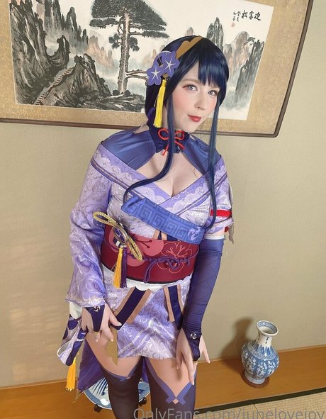 junelovejoy star nice photo