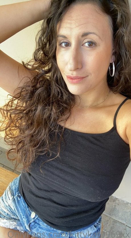 KittyKat6969xx pornstar nude photo