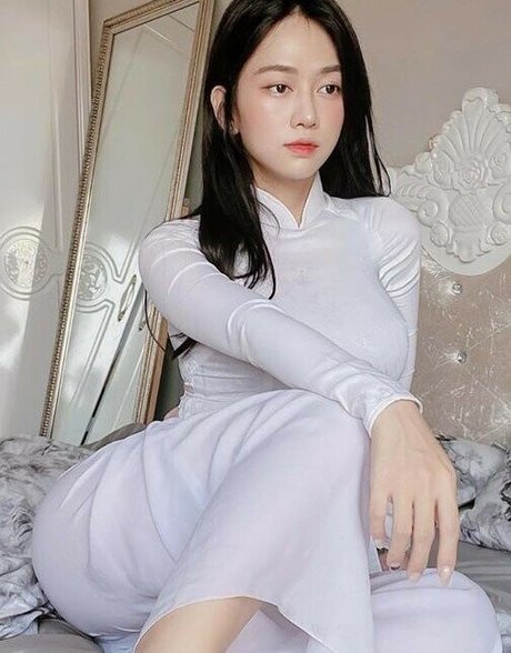 LeBong95 exclusive star photos