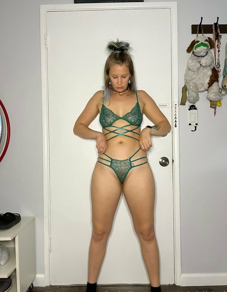 beautiful blonde onlyfans adult image