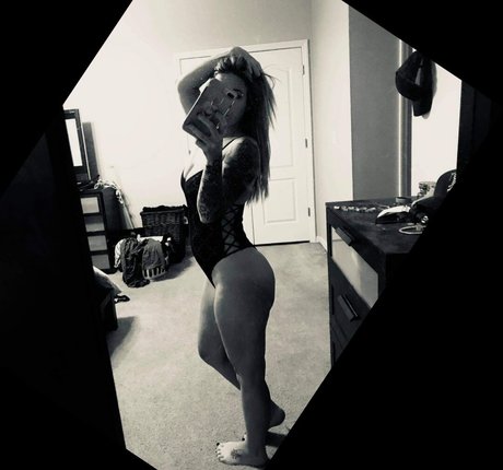 Allie Sin beautiful pornstar archive