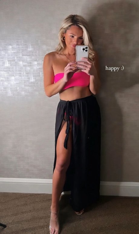 Annie Agar pornstar hot images