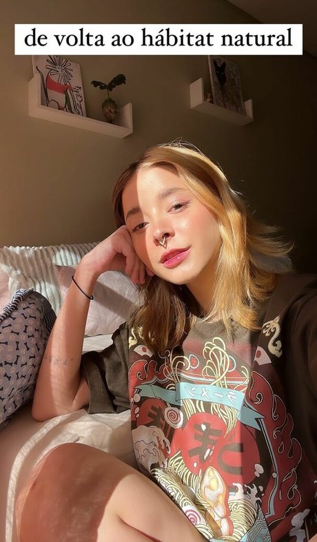 Thaiga model top images