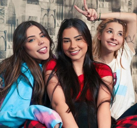 Thaiga star free gallery